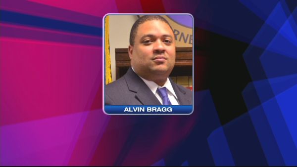 Alvin Bragg will oversee four other prosecutors serving