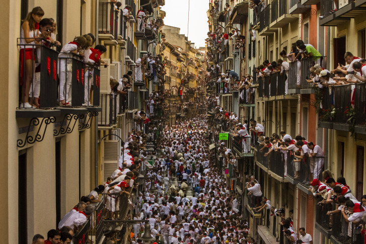 2 Americans, 1 Brit gored in Pamplona bull run