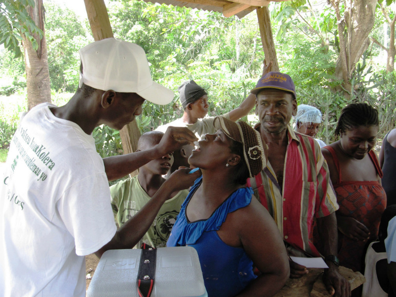 First real-life trial finds oral cholera vaccine protects against endemic