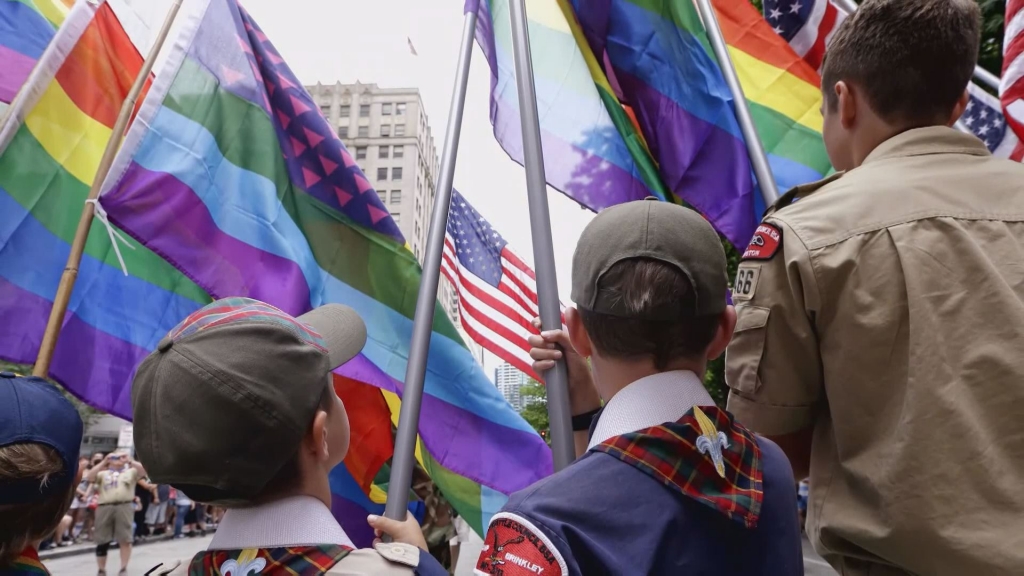 BOY SCOUTS END BAN