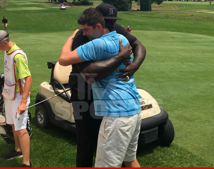 0702-shaq-golf-tmzsports-02