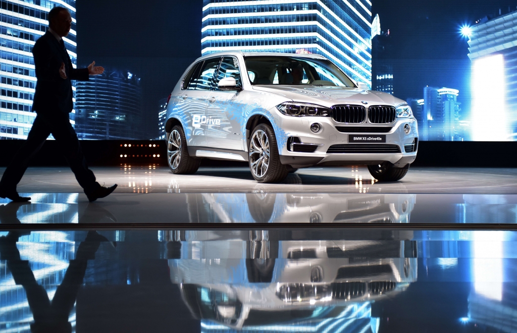 Auto sales in China decreased 3.2 per cent through June with BMW leading the declines