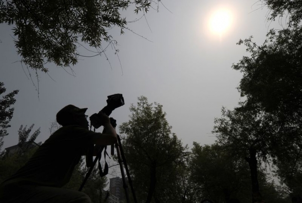 World's Largest Radio Telescope Getting Ready In China By 2016 | CrazyEngineers