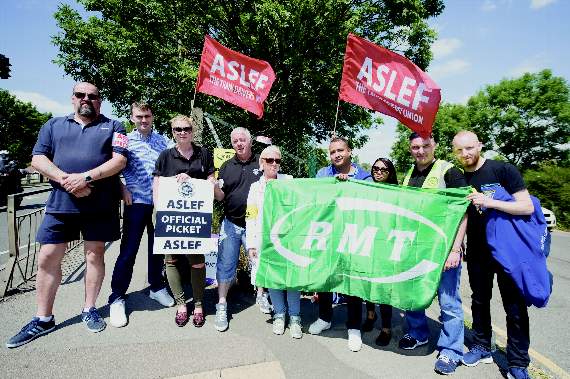 Tube services resume after strike