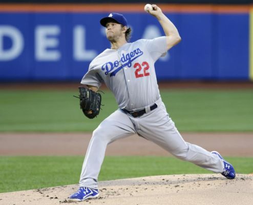 Los Angeles Dodgers Clayton Kershaw delivers a pitch