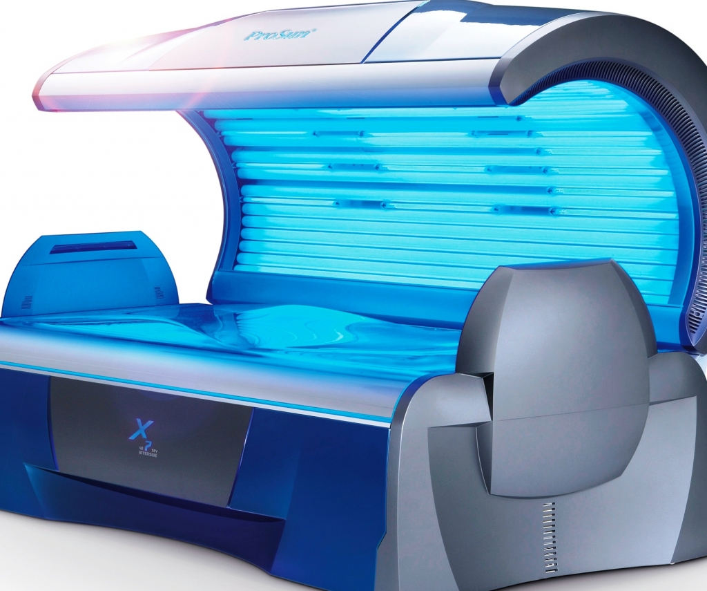 Drop in Indoor tanning activity