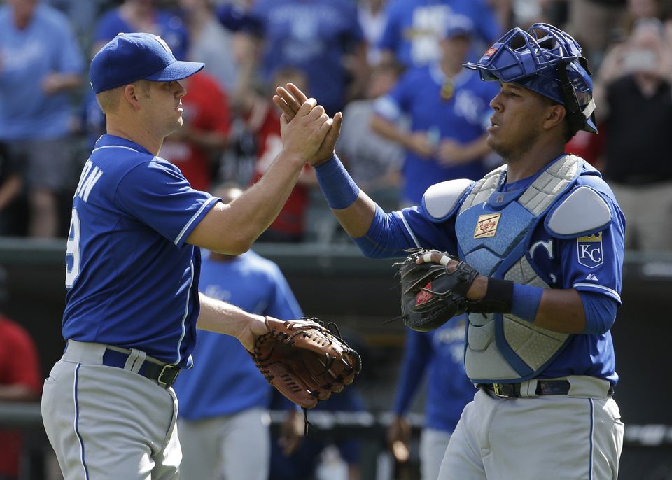 Alex Rios, Mike Moustakas go deep as Royals down White Sox 4-2 to start