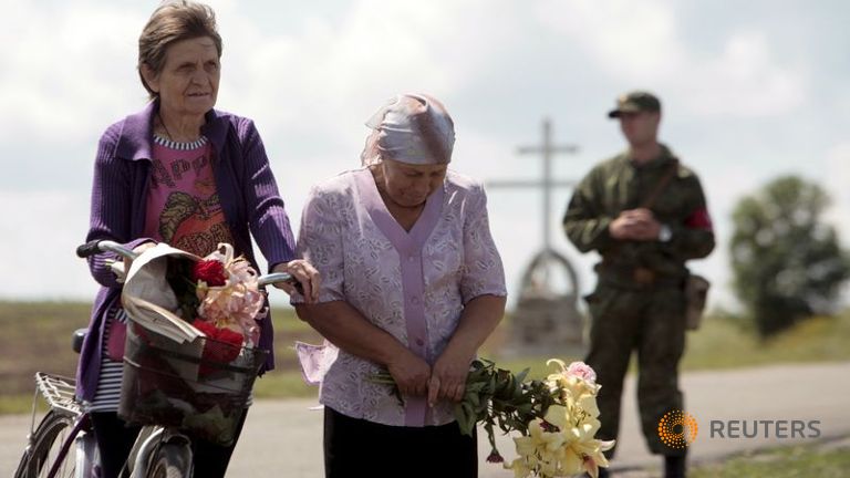 Hammond: 'Justice must be delivered' over MH17 disaster - ITV News - ITV.com