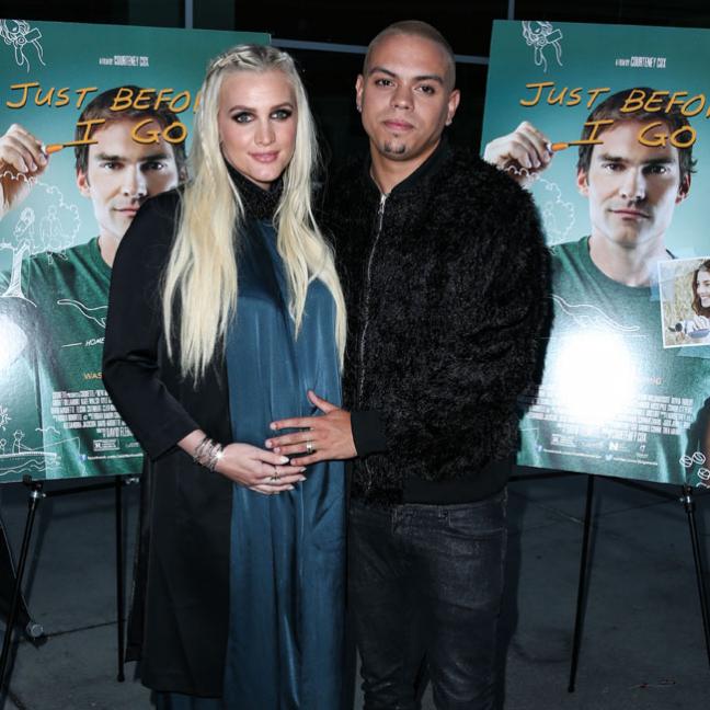 Evan Ross and Ashlee Simpson