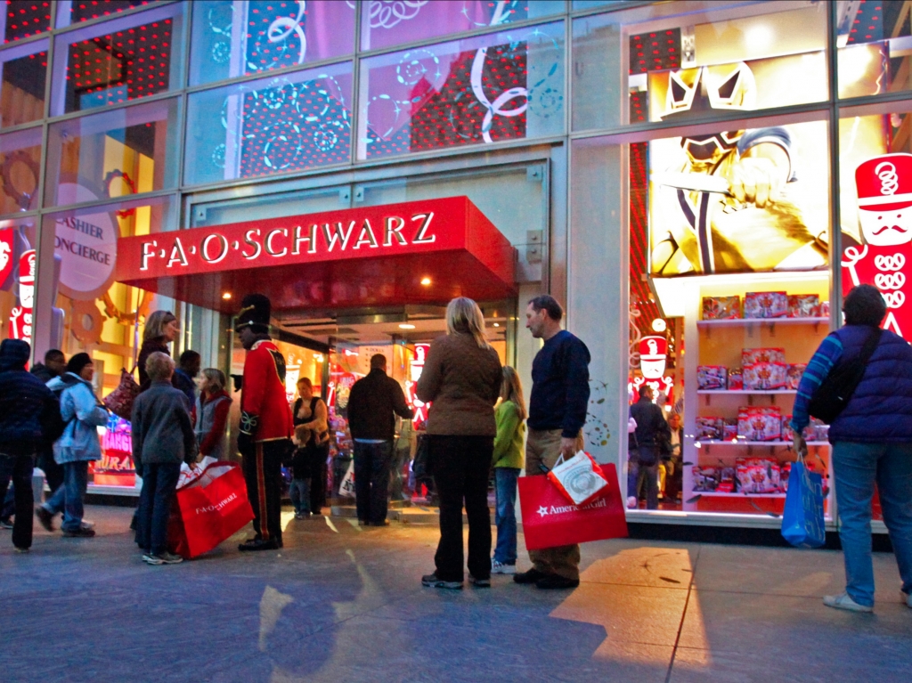 Farewell FAO Schwarz: Last day at iconic Fifth Avenue toy store; stay tuned