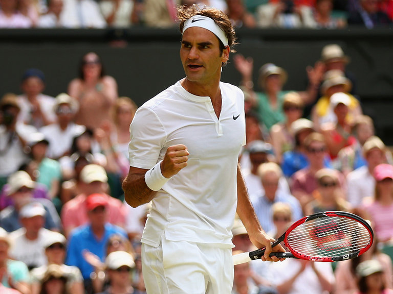 Roger Federer celebrates his easy victory on Thursday