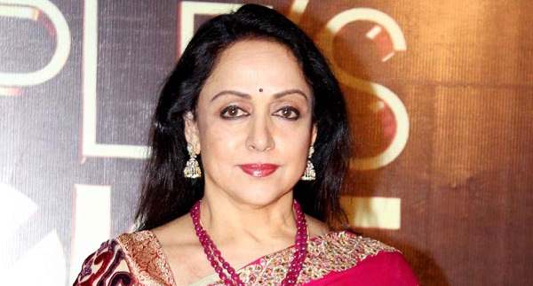 Hema Malini injured in road accident in Rajasthan - OdishaSunTimes.com