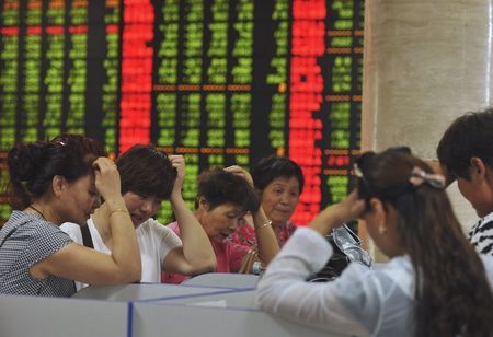 UK-CHINA-MARKETS:China stocks edge down as intervention brings some stability