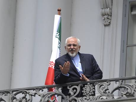 Iranian Foreign Minister Javad Zarif talks to media from bacon of the Palais Coburg Hotel venue of the nuclea Image Credit AFP