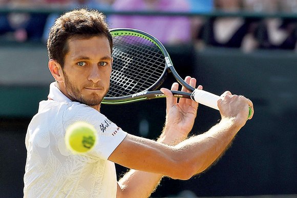 James Ward led by two sets to one before being beaten by the Canadian Vasek Pospisil