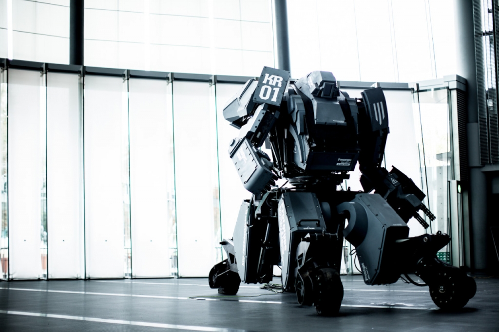 Will These Giant Robots Do Battle? American MegaBot Challenges Japan's