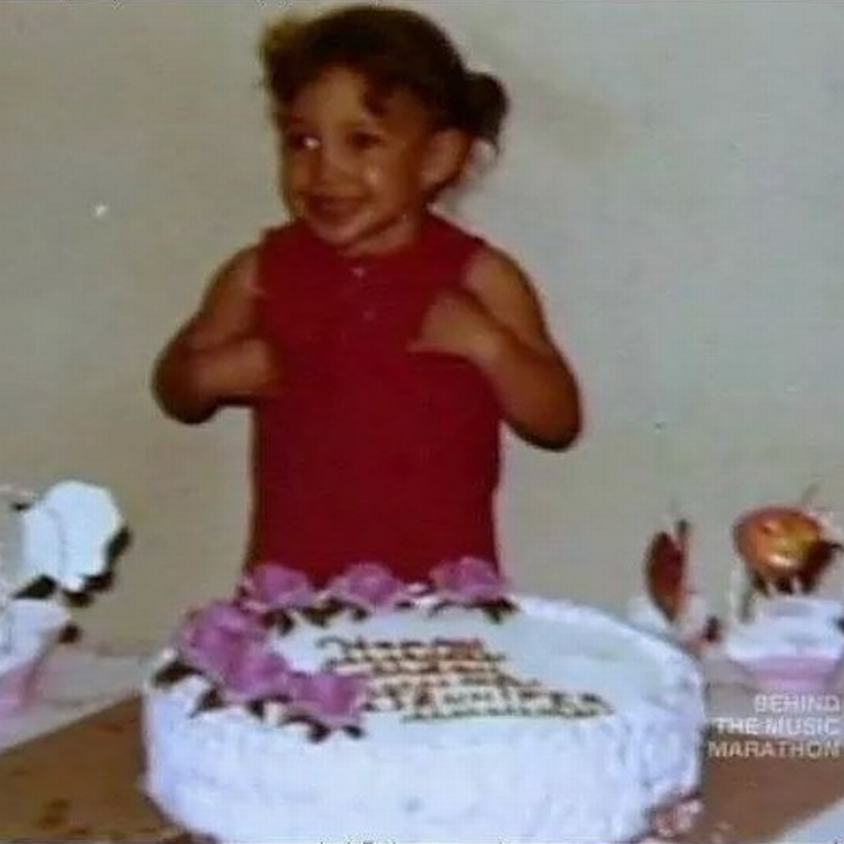 'B'day girl' J Lo shares adorable 'childhood' pic on Instagram | Business