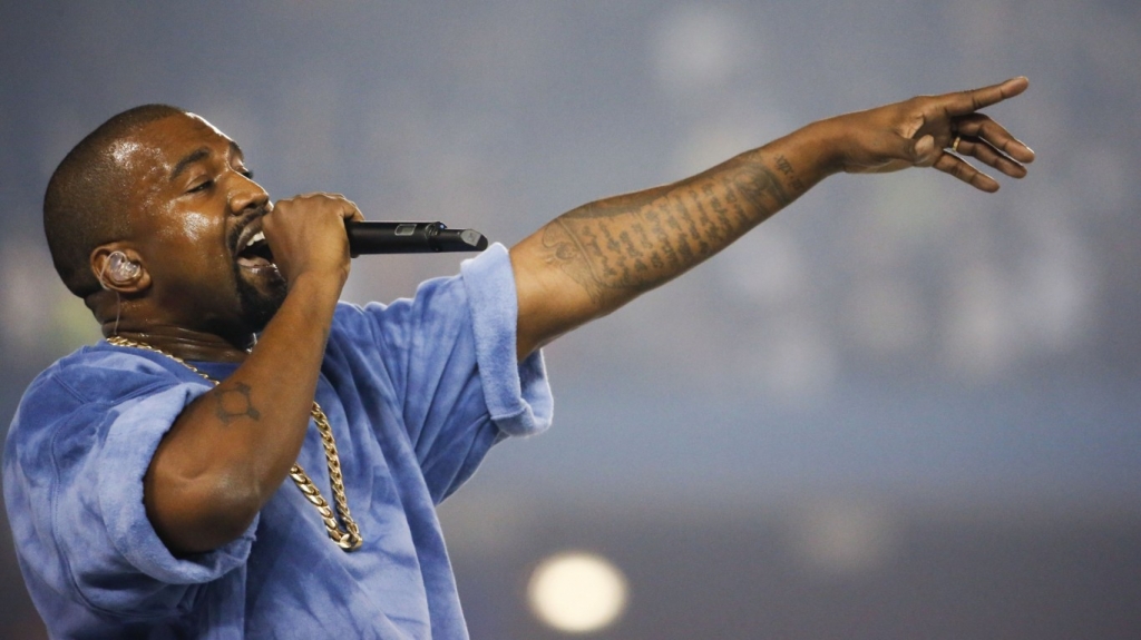 Kanye West storms off stage at Pan American Games