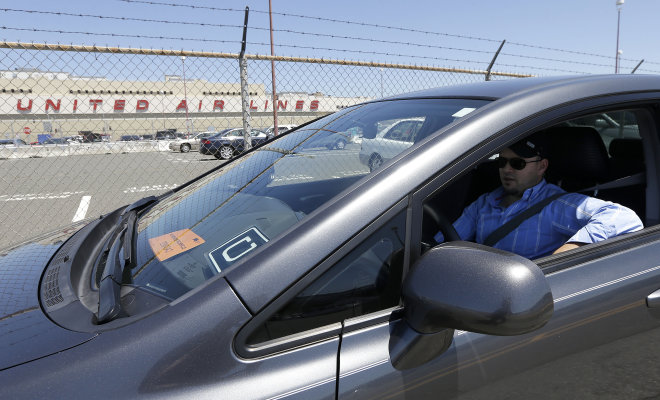 Ride-hailing services like Uber may get OK to pick up at LAX | Miami Herald