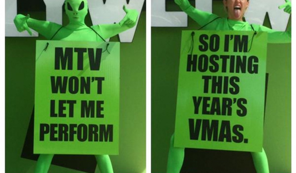 Twerk alert Miley Cyrus is hosting this year’s MTV Video Music Awards