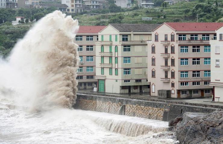 China on “Highest Alert” as Super Typhoon Chan-hom Approaches Shanghai