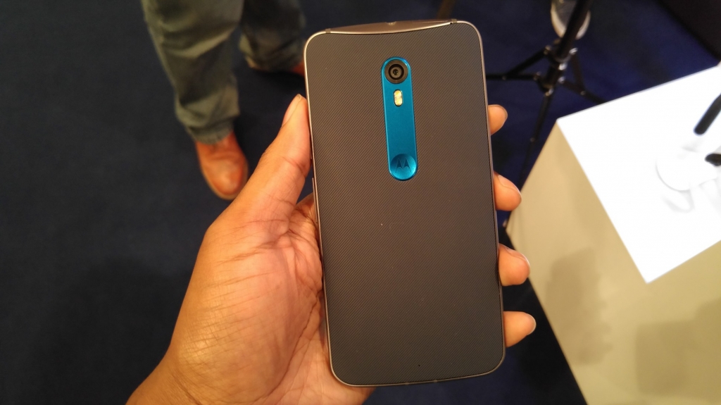 Moto X Style vs OnePlus 2 comparison: the big rivalry