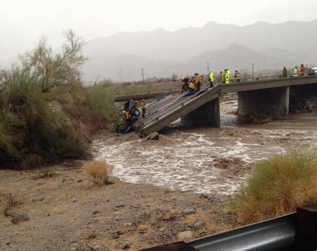 I-10 Collapses near Desert Center