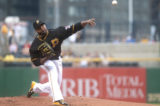 Polanco helps with tarp then triples as Pirates top Padres