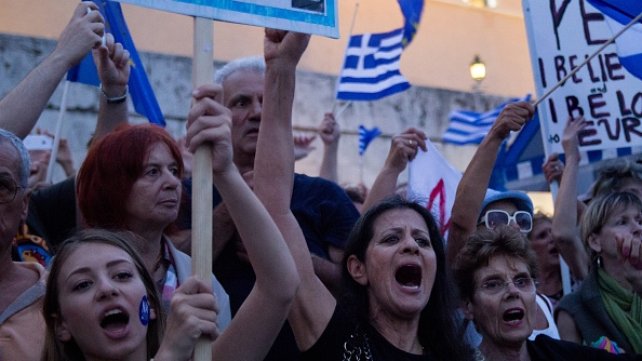 People demonstrate in favor of 'Yes&#39 in the upcoming Greek referendum