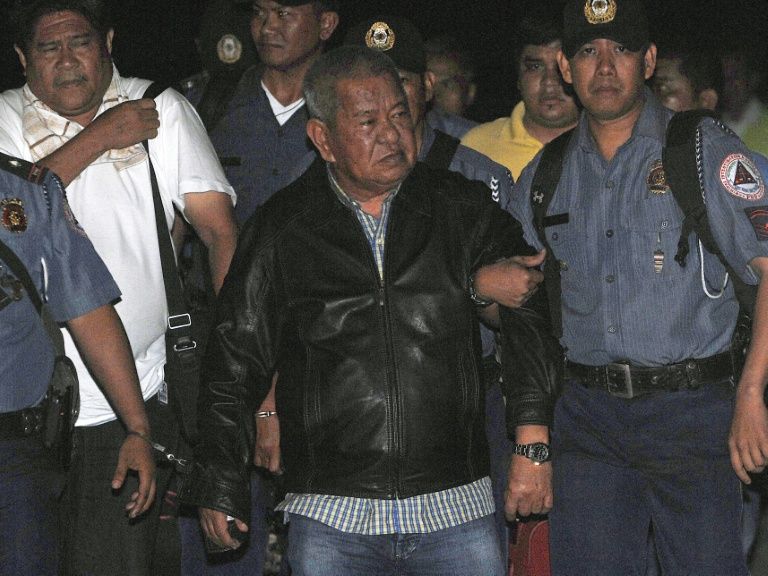 Philippine massacre widows'cannot forgive warlord suspect