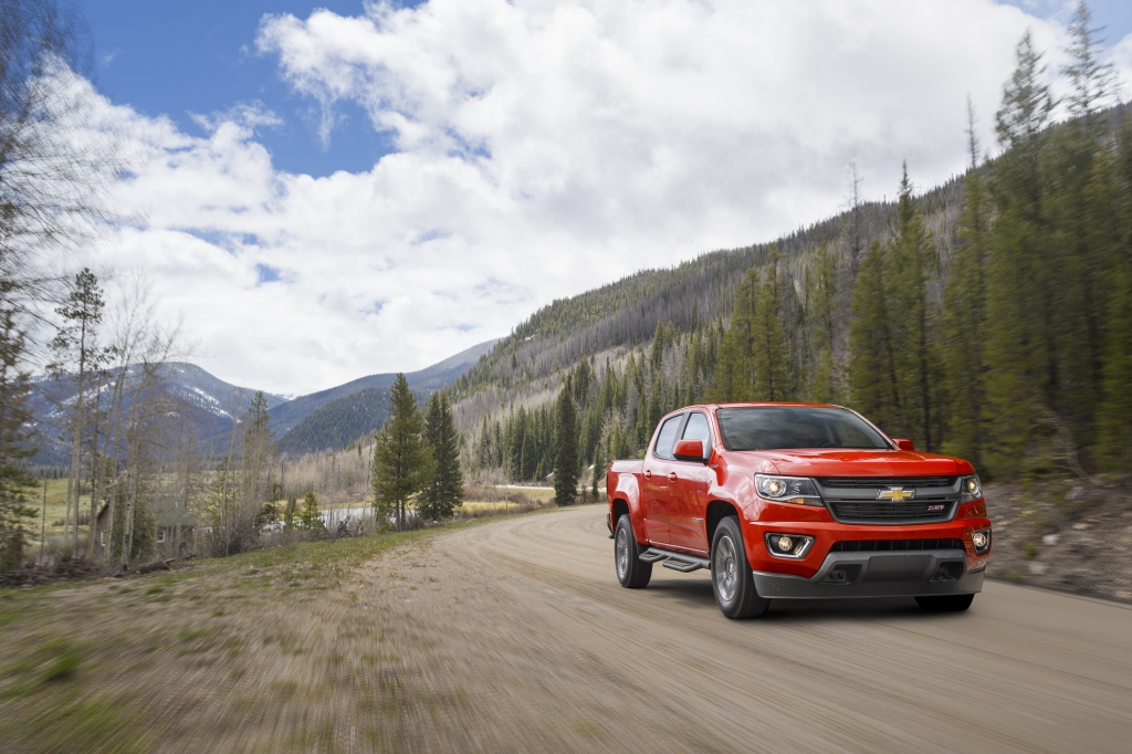 2016 Chevrolet Colorado Rewarded with 2.8-liter Diesel Mill Towing Capacity Rises to 7,700 Lbs