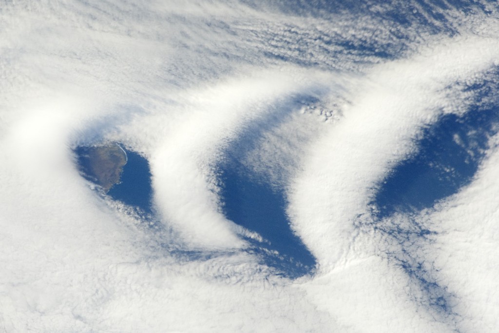 Plankton and Bright Lights: Cloud Studies near Antarctica : News : Nature