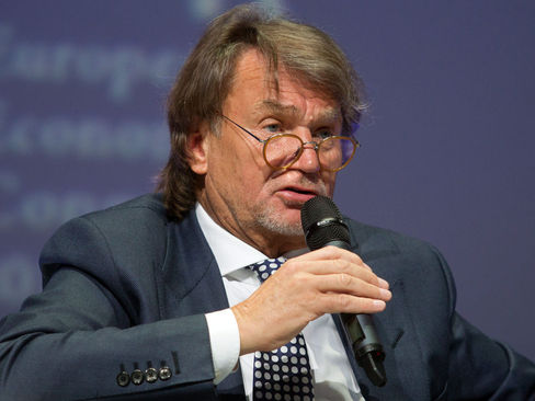 Poland's richest businessman Jan Kulczyk dies suddenly at 65