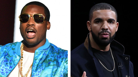 Rapper Meek Mill has slammed Drake for not writing his own lyrics