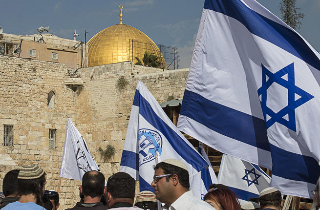 Right-wing Israelis regularly enter the Al Aqsa compound causing tensions with Palestinians