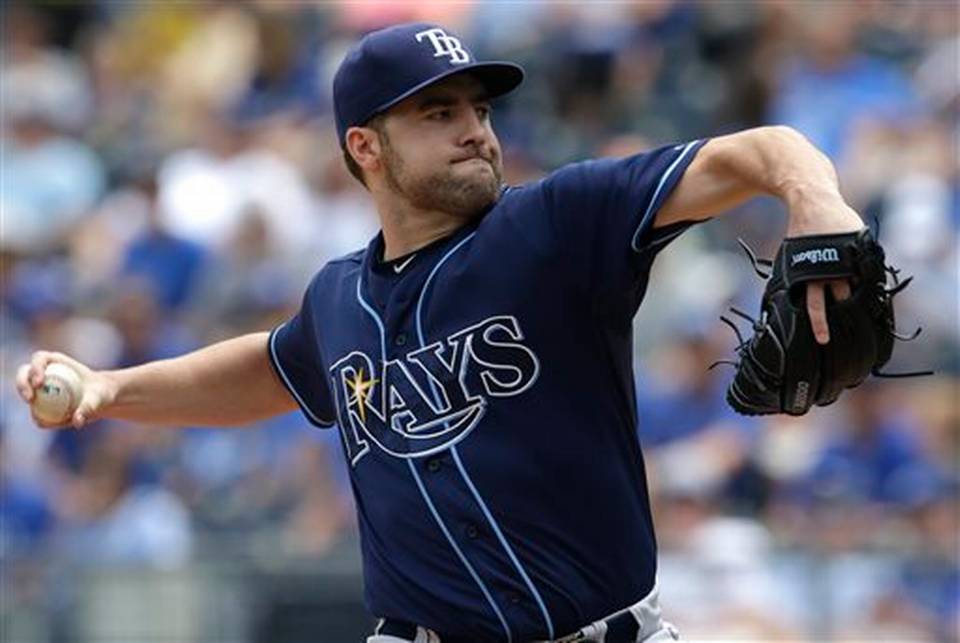 Tampa Bay Rays starting pitcher Nathan Karns delivers against the Kansas City Royals during the first inning of a baseball game Thursday