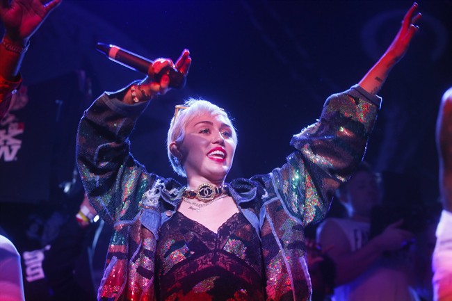 Miley Cyrus to host MTV Video Music Awards - seattlepi.com