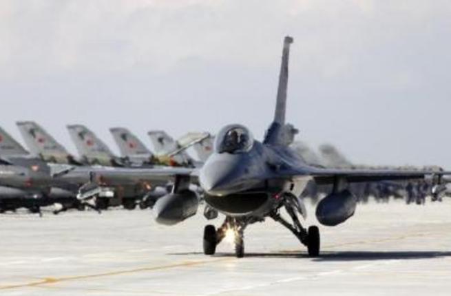 Three Turkish F-16 fighter jets struck Daesh targets in Syria