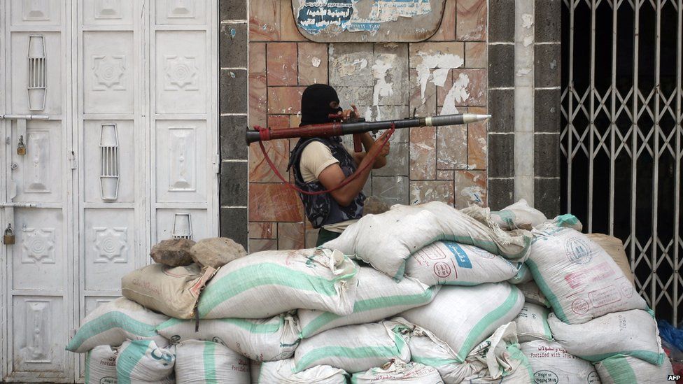 Tribal gunmen and militia groups have been involved in fierce clashes with Shia Houthi rebels