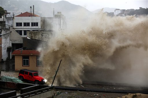 China on “Highest Alert” as Super Typhoon Chan-hom Approaches Shanghai