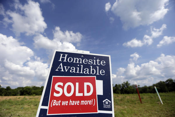 U.S. new home sales at 7-month low; manufacturing stabilizes | Daily Mail Online