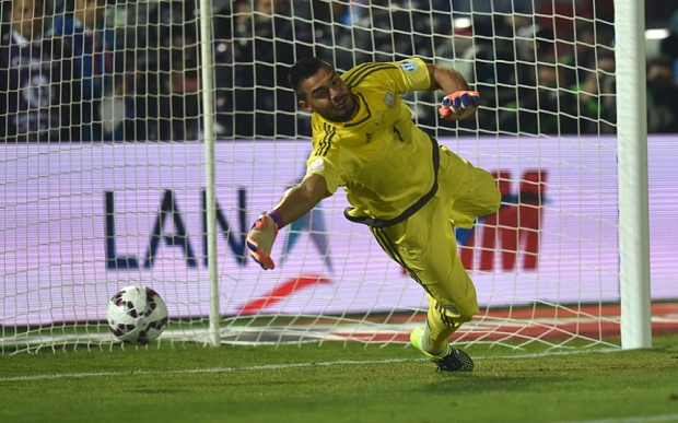 Sergio Romero- Set for a medial at Man Utd according to reports