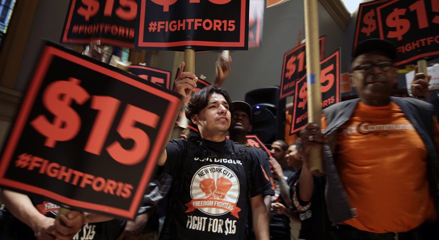 NEW YORK: NY board set to back minimum wage hike for fast-food workers