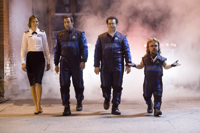 'Pixels' Pretends Adam Sandler's Refusal to Grow Is Heroic | Village Voice