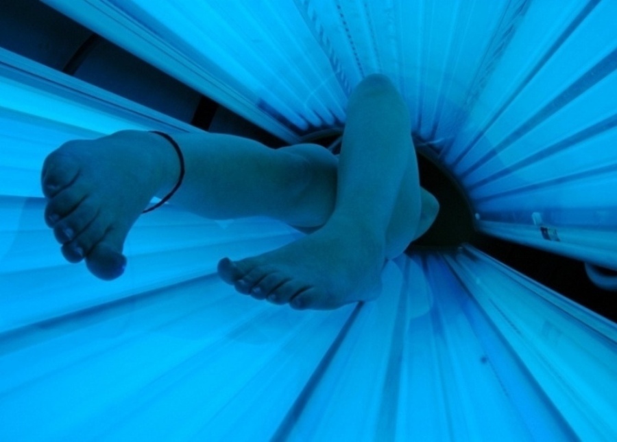 Indoor tanning