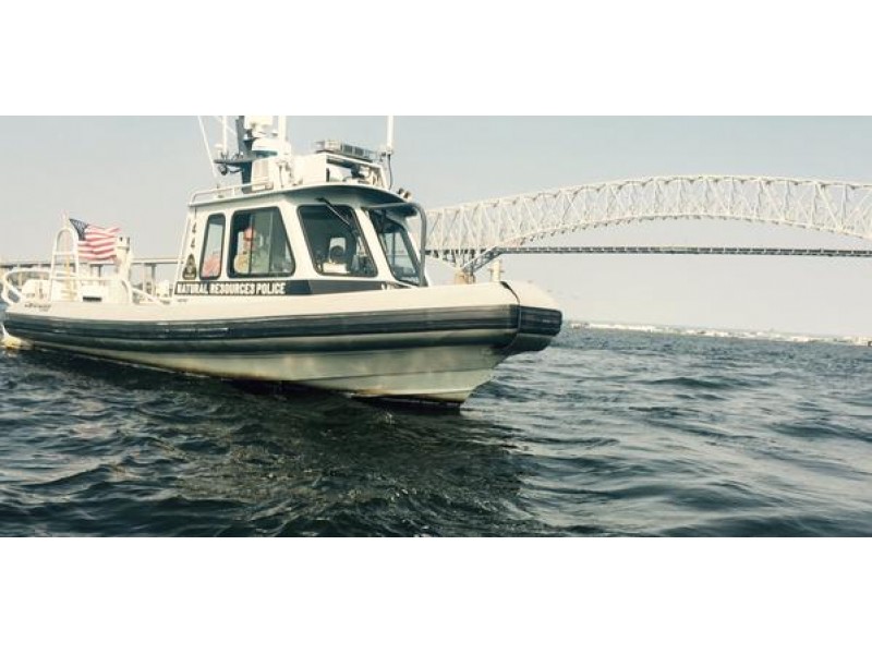 One Dead One Missing in Boat Wreck Near Key Bridge