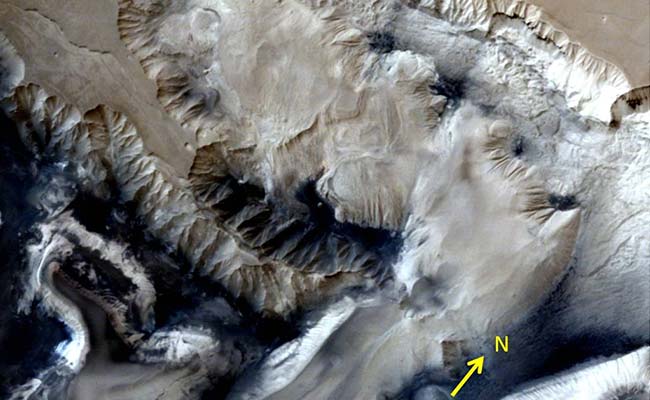 Isro's Mars Orbiter sends new set of pictures and they are amazing