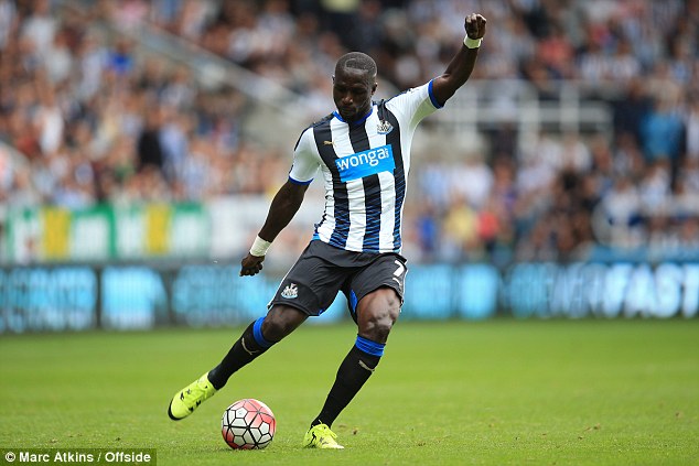 AC Milan enquired about Newcastle's Moussa Sissoko but the club want at least £155m for the midfielder