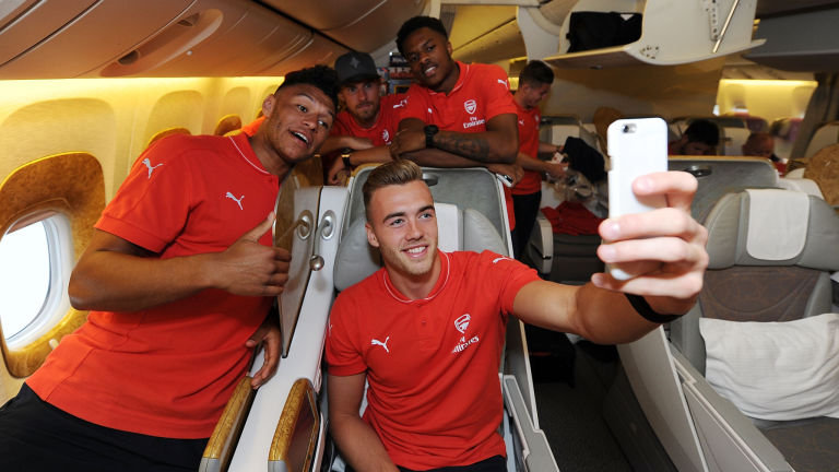 Alex Oxlade-Chamberlain Kieran Gibbs Calum Chambers Aaron Ramsey and Chuba Akpom take a selfie as they travel to Singapore