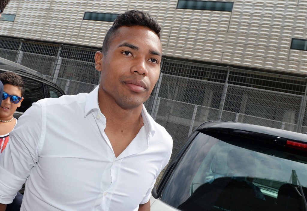 Alex Sandro in Turin